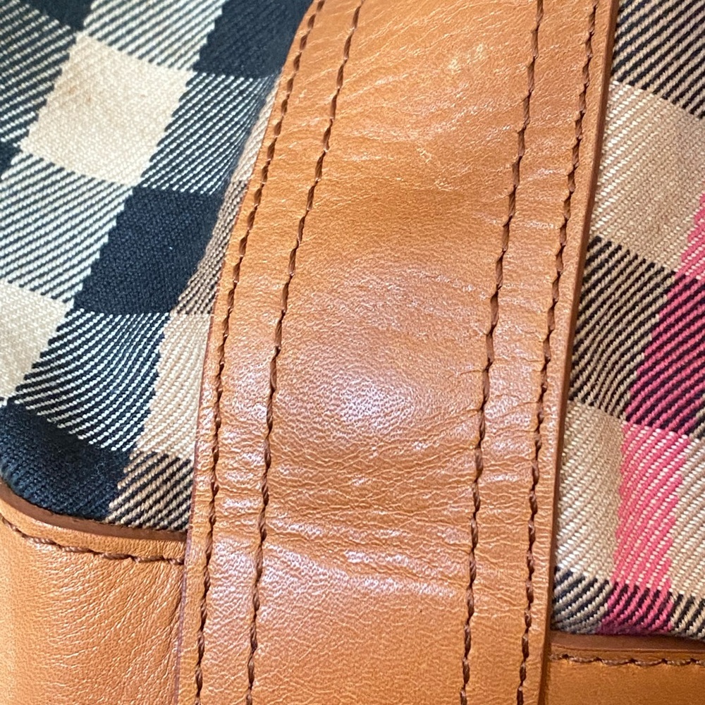 Burberry Nova Check Beaton Tote - Picture 8 of 16